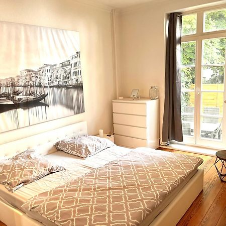 Doppelzimmer Mit Terrasse In Privatem Zuhause Lübeck Kültér fotó