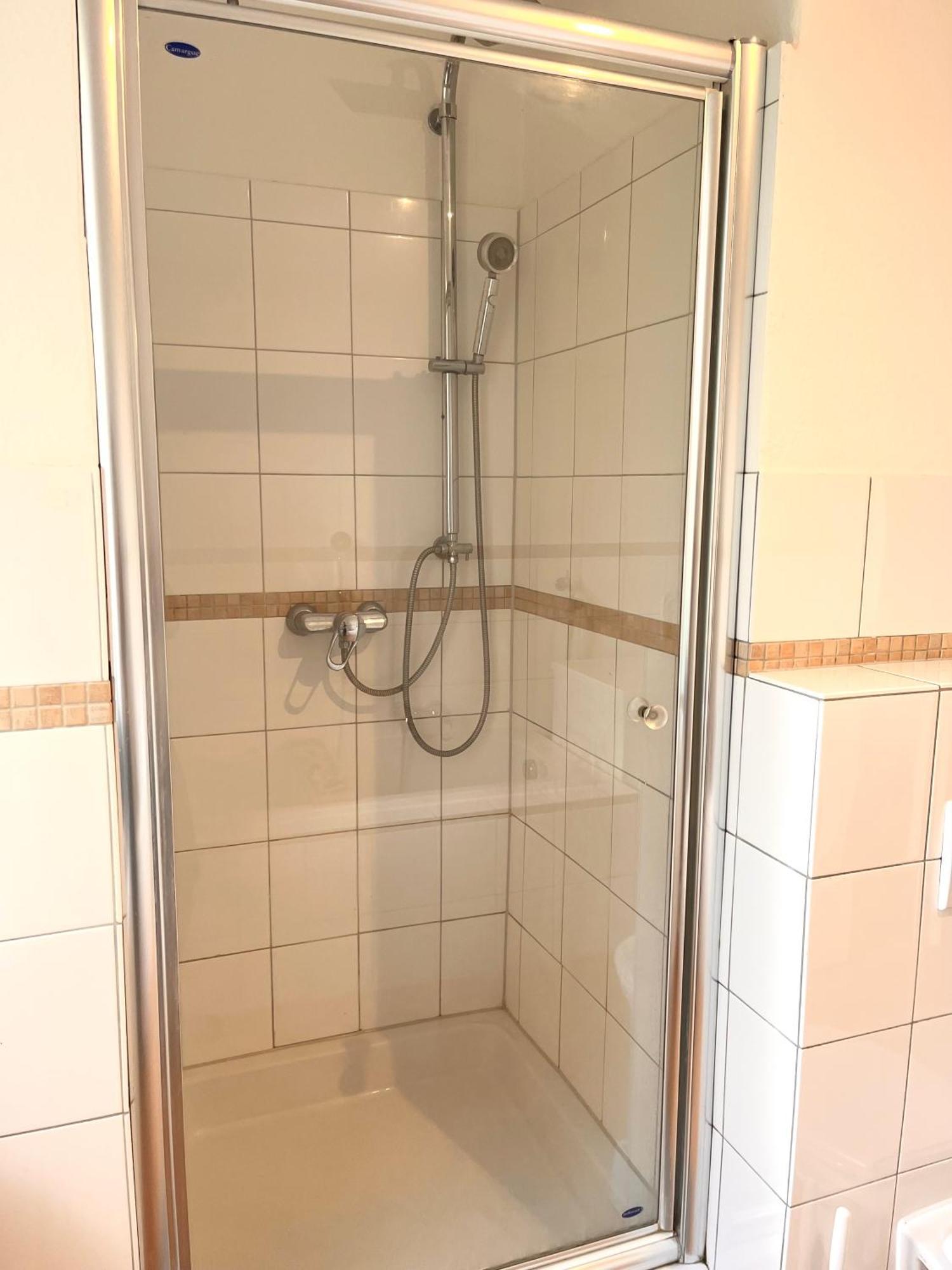 Doppelzimmer Mit Terrasse In Privatem Zuhause Lübeck Kültér fotó