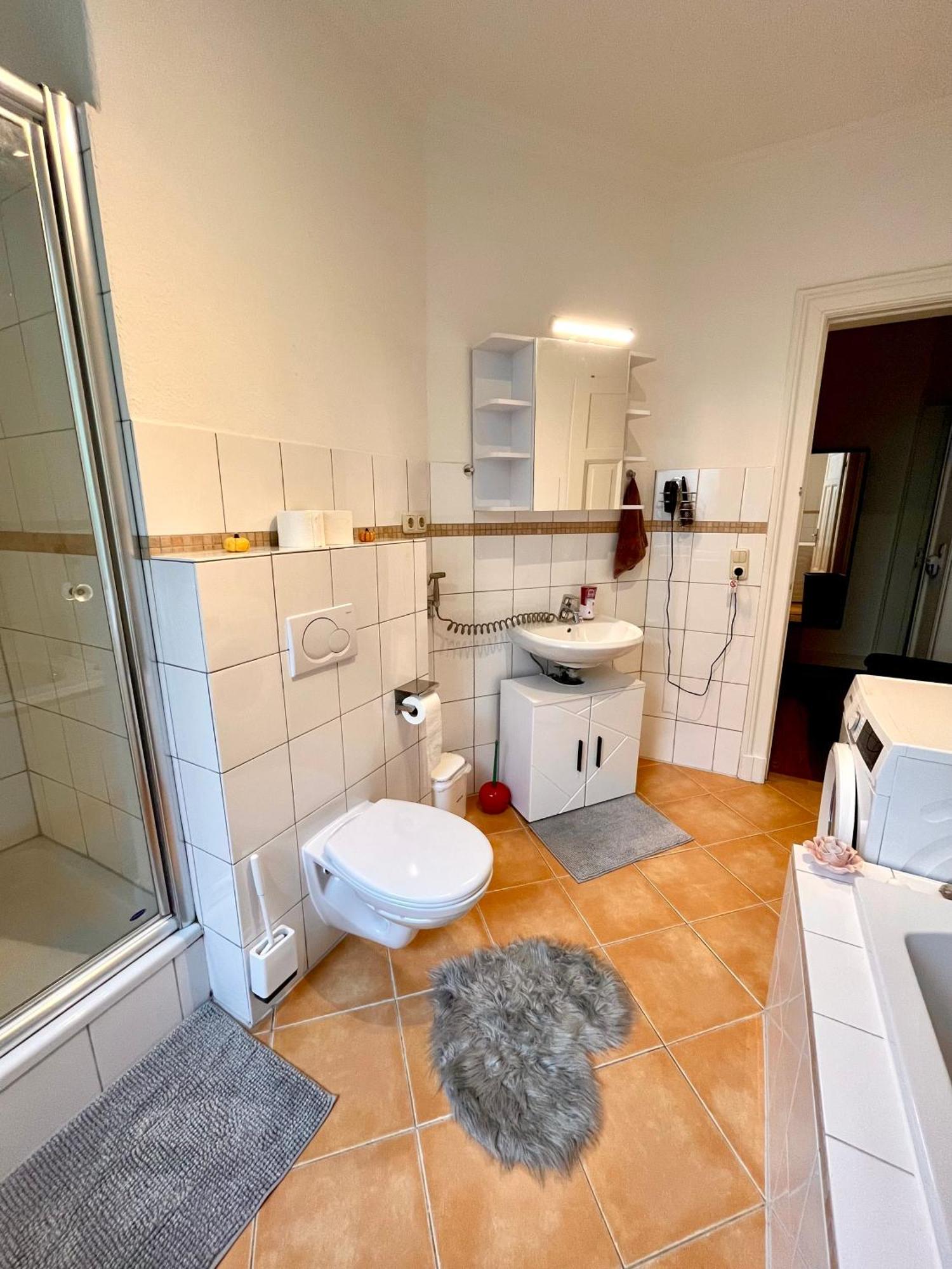 Doppelzimmer Mit Terrasse In Privatem Zuhause Lübeck Kültér fotó